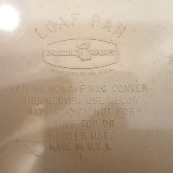 Nordic Ware Loaf pan - Picture 6 of 6